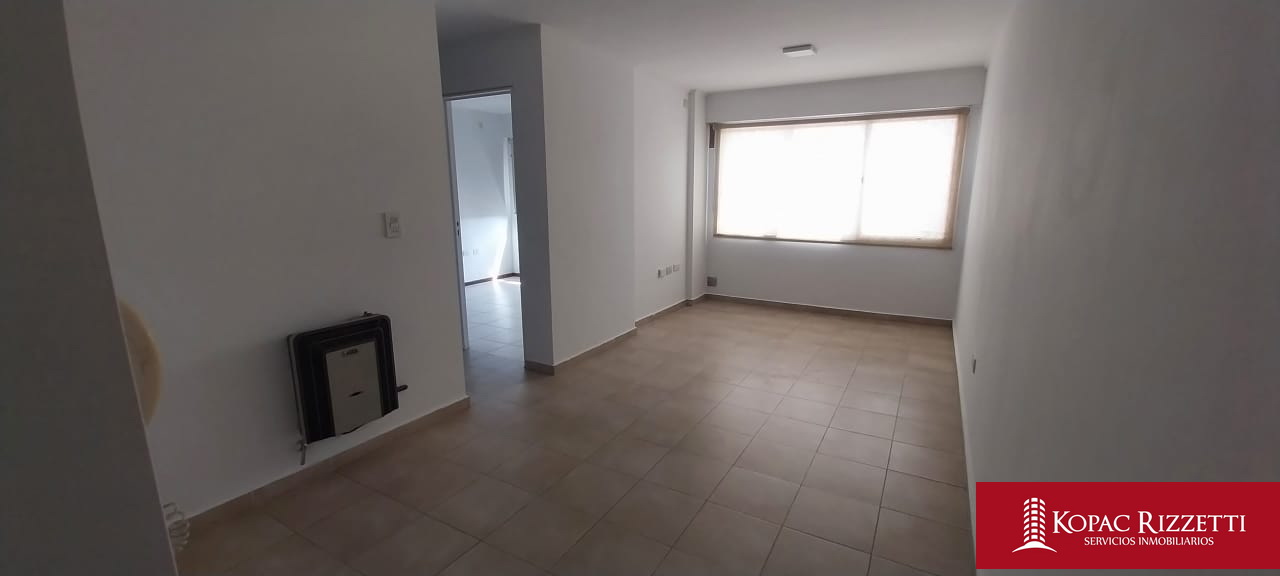 CENTRO (CORRO ESQ BV. SAN JUAN) - ALQUILER DEPARTAMENTO 1 DORM.