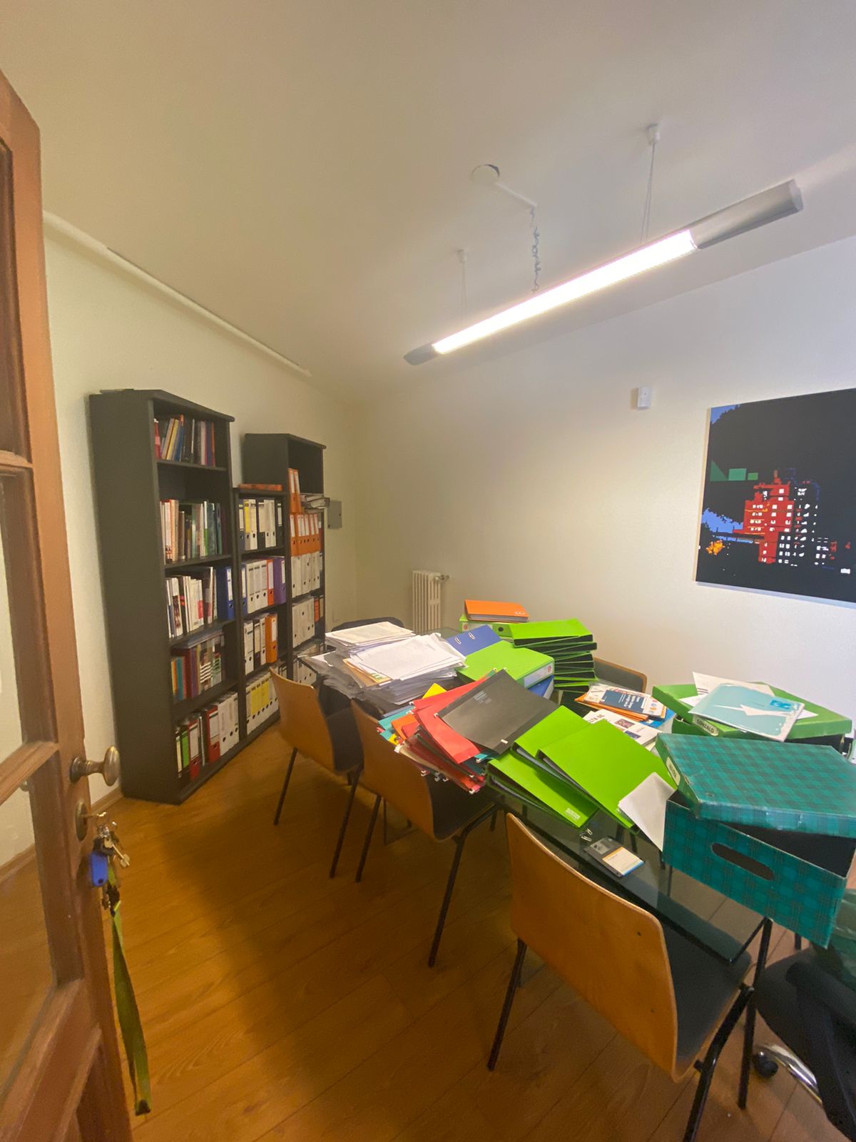 Venta Importante Casa Sobre Hipolito Yrigoyen  Nueva Cordoba