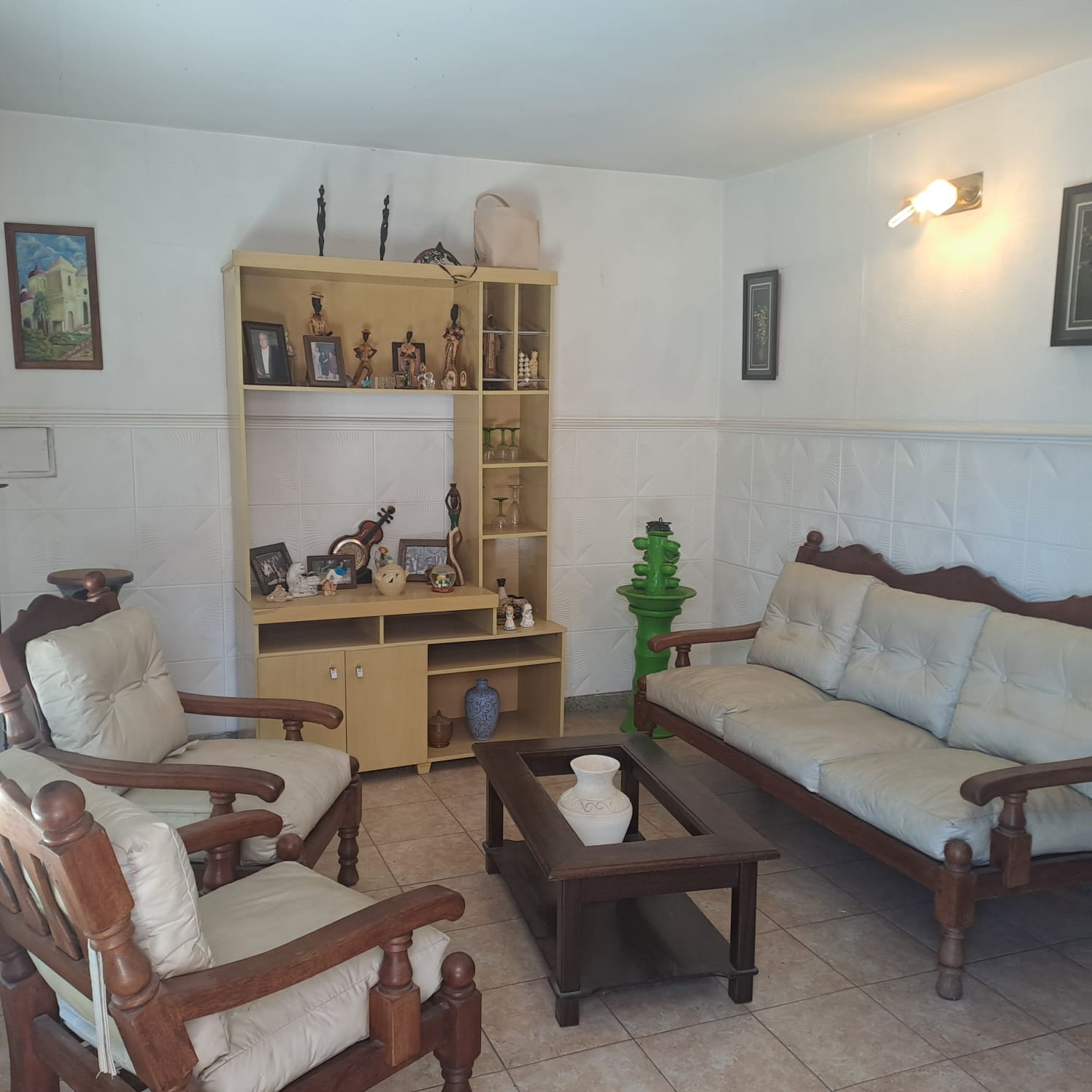 ALQUILER DE CASA EN BARRIO ZUMARAN