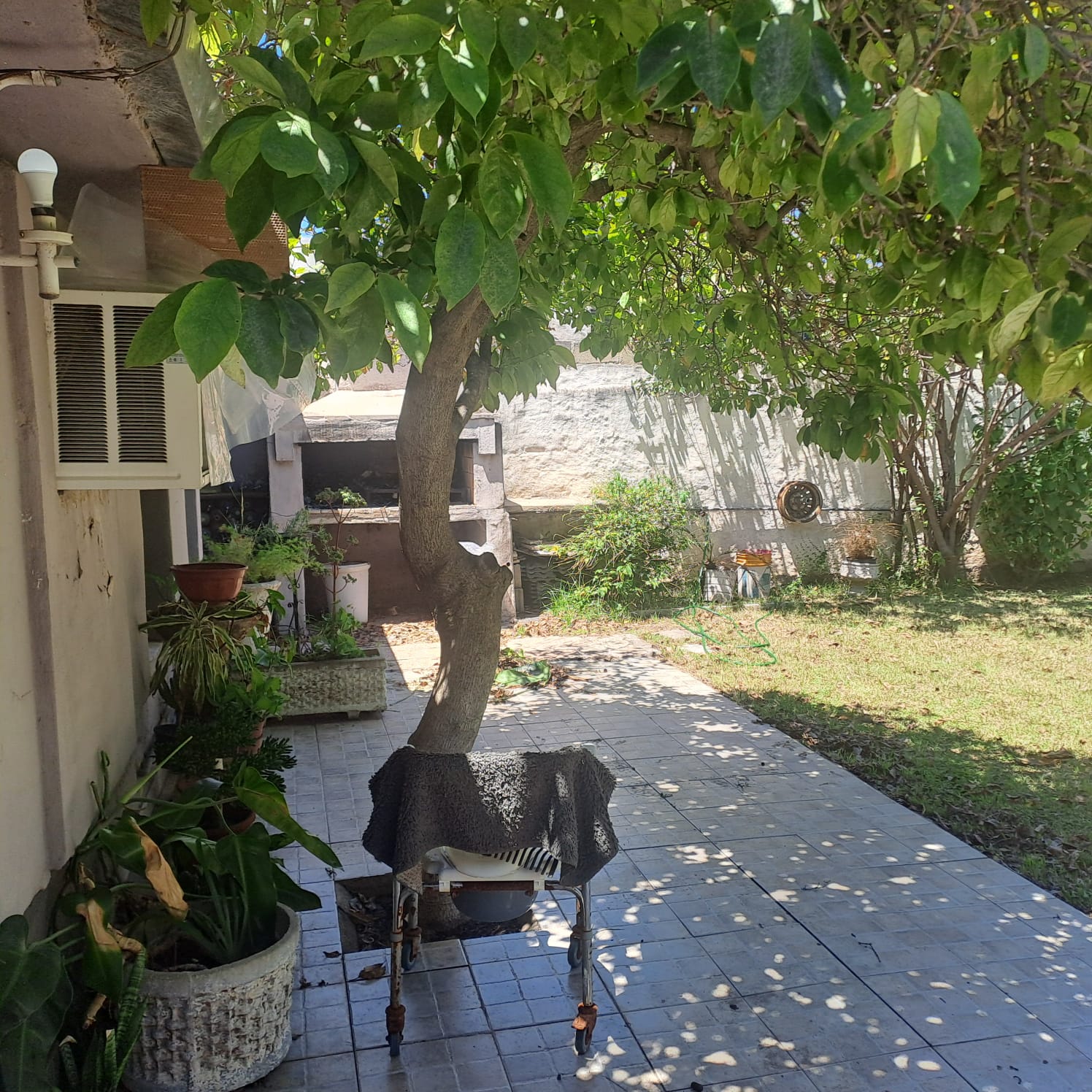 ALQUILER DE CASA EN BARRIO ZUMARAN