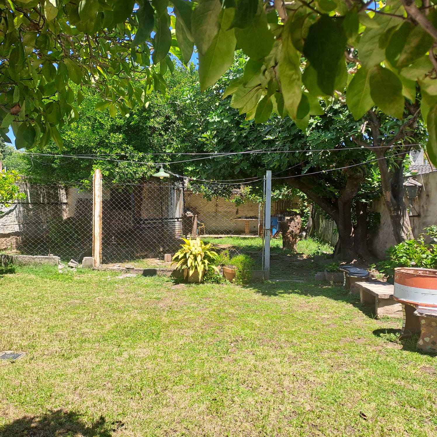 ALQUILER DE CASA EN BARRIO ZUMARAN