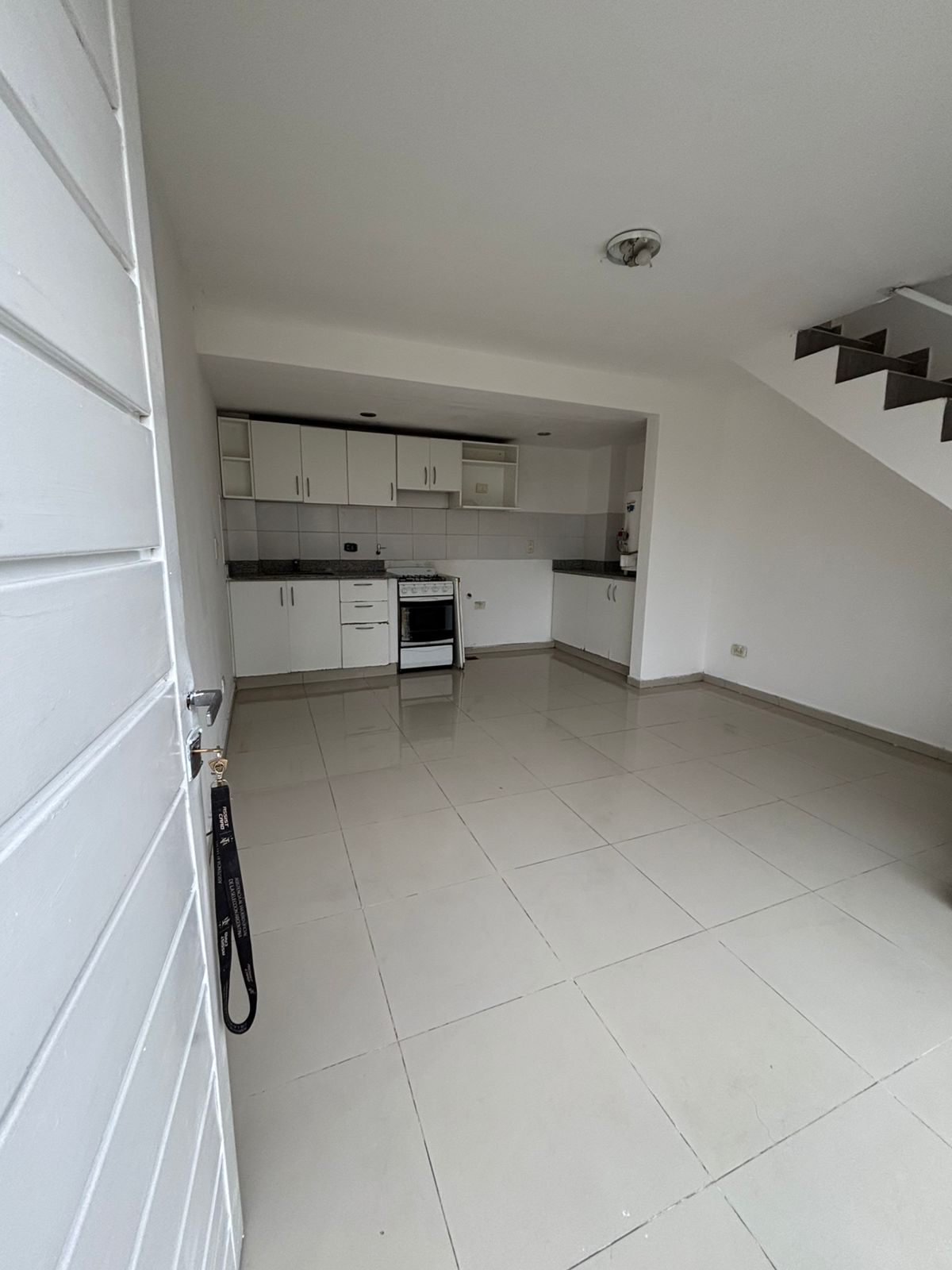 DUPLEX UN DORM CON TERRAZA B ALTO ALBERDI EN ALQUILER $290MIL