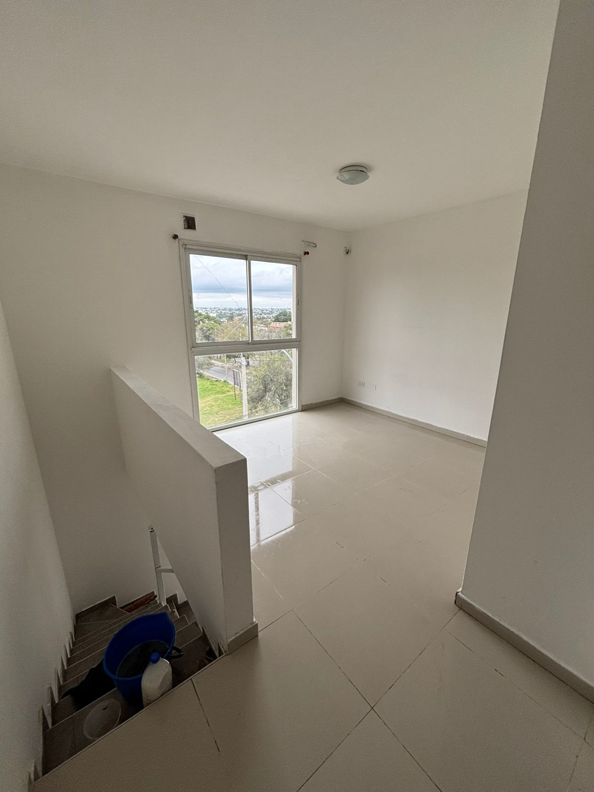 DUPLEX UN DORM CON TERRAZA B ALTO ALBERDI EN ALQUILER $290MIL