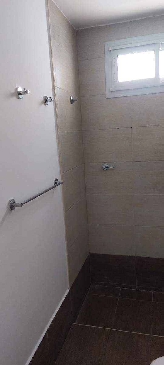 COFICO ALQUILA 1 DORM, BAÑO COMPLETO