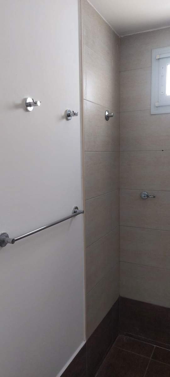 COFICO ALQUILA 1 DORM, BAÑO COMPLETO