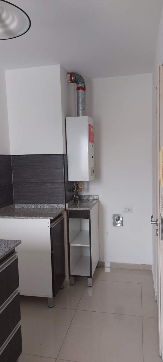 COFICO ALQUILA 1 DORM, BAÑO COMPLETO