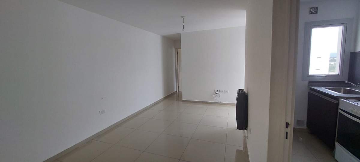 COFICO ALQUILA 1 DORM, BAÑO COMPLETO