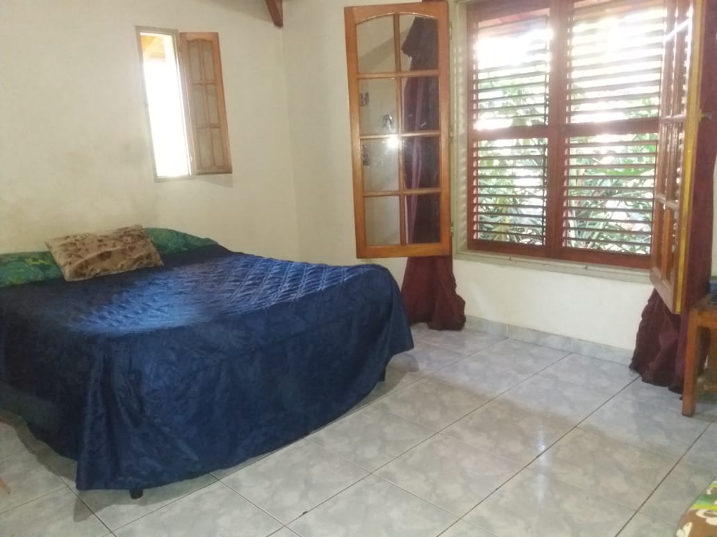 VENTA GRAN TERRENO  CASA
