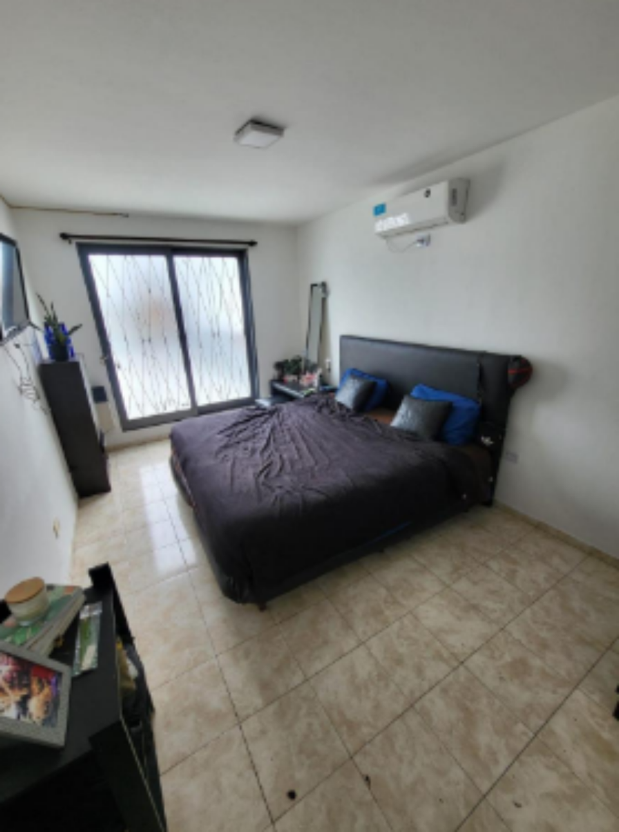 Casa amplia con pileta en San Vicente  4 dormitorios para disfrutar en familia - VENTA