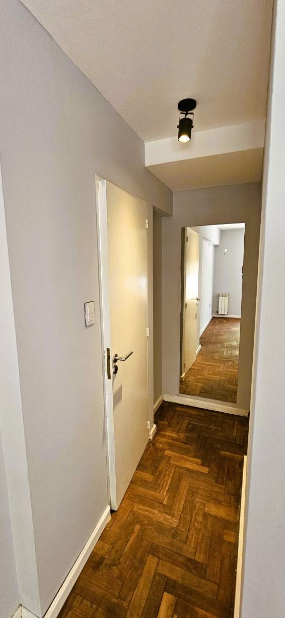OPORTUNIDAD General Paz departamento en venta de dos dormitorios, dos baños, balcón y calefacción central