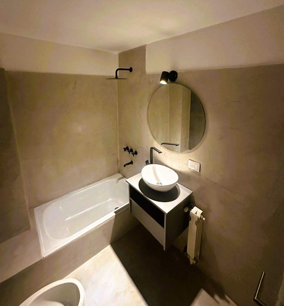 OPORTUNIDAD General Paz departamento en venta de dos dormitorios, dos baños, balcón y calefacción central