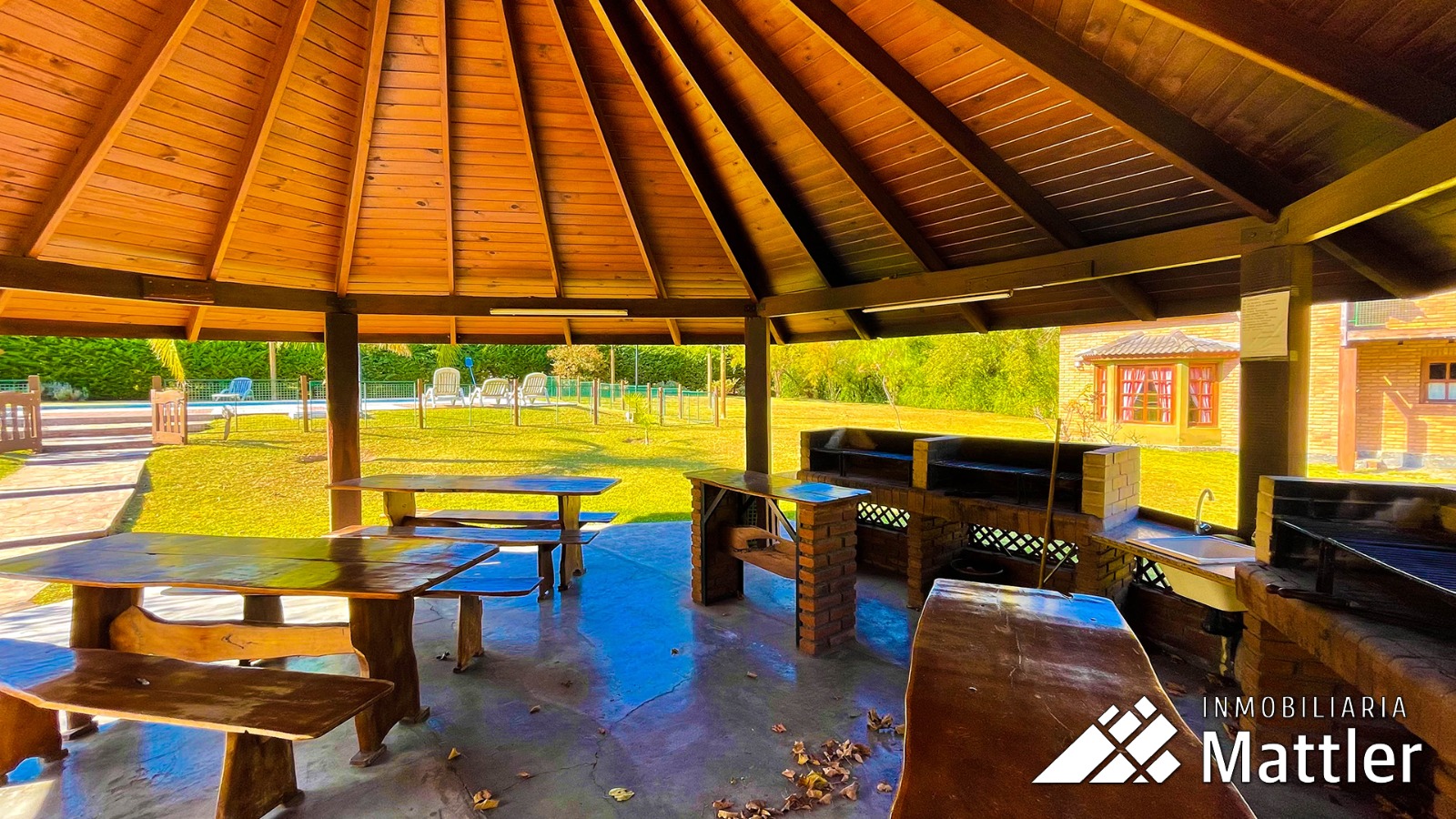 Duplex 5 ambientes en alquiler en el ingreso a Villa General Belgrano.