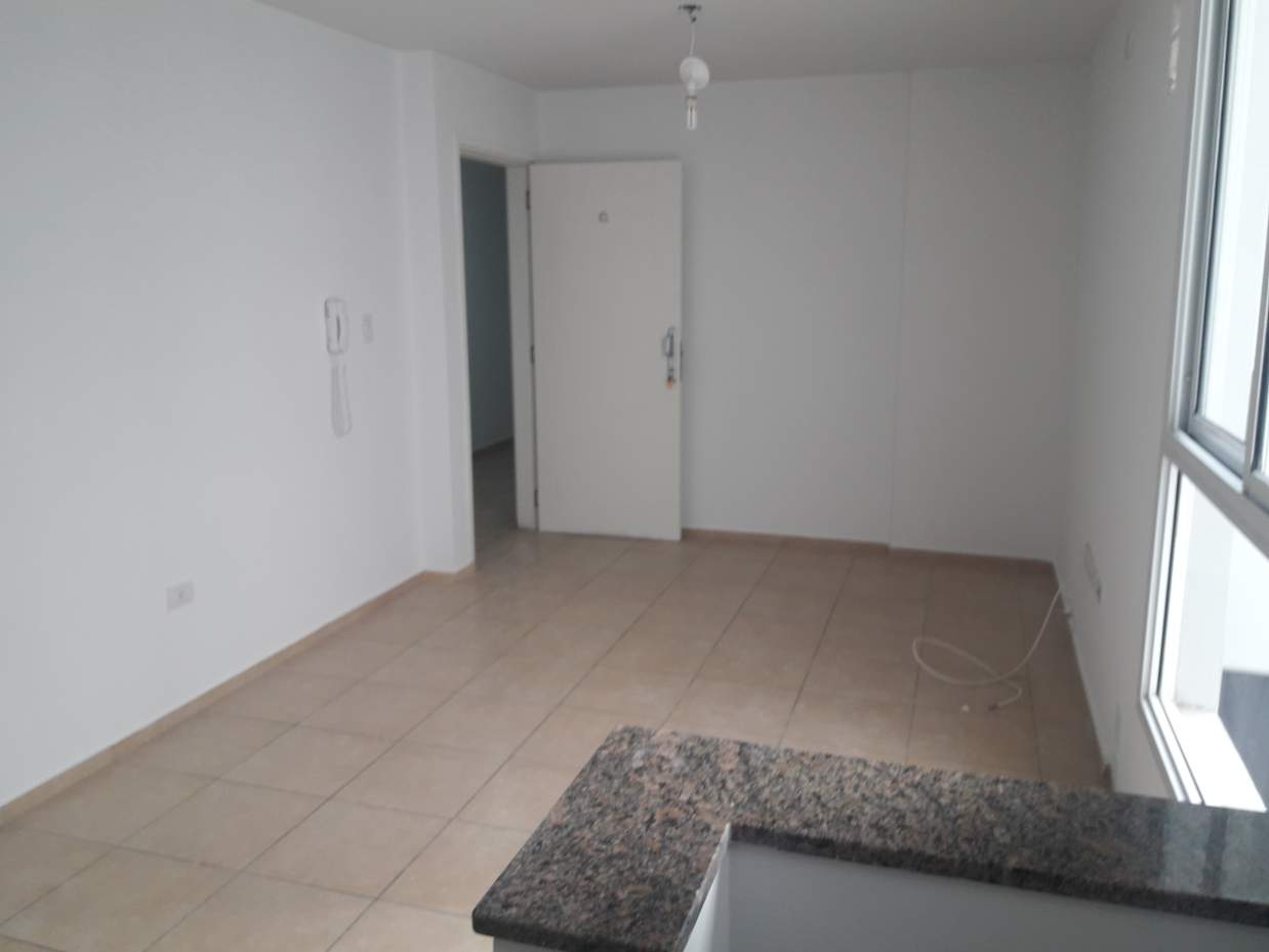 ALQUILO DEPARTAMENTO DE UN DORMITORIO CON BALCÓN EN ALBERDI - MARIANO MORENO 479 - A MINUTOS DEL CEN