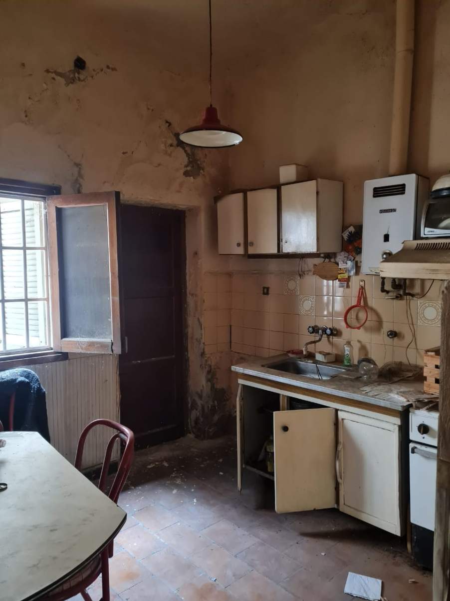 VENDO CASA DEPARTAMENTO A RECICLAR EN ALTO ALBERDI