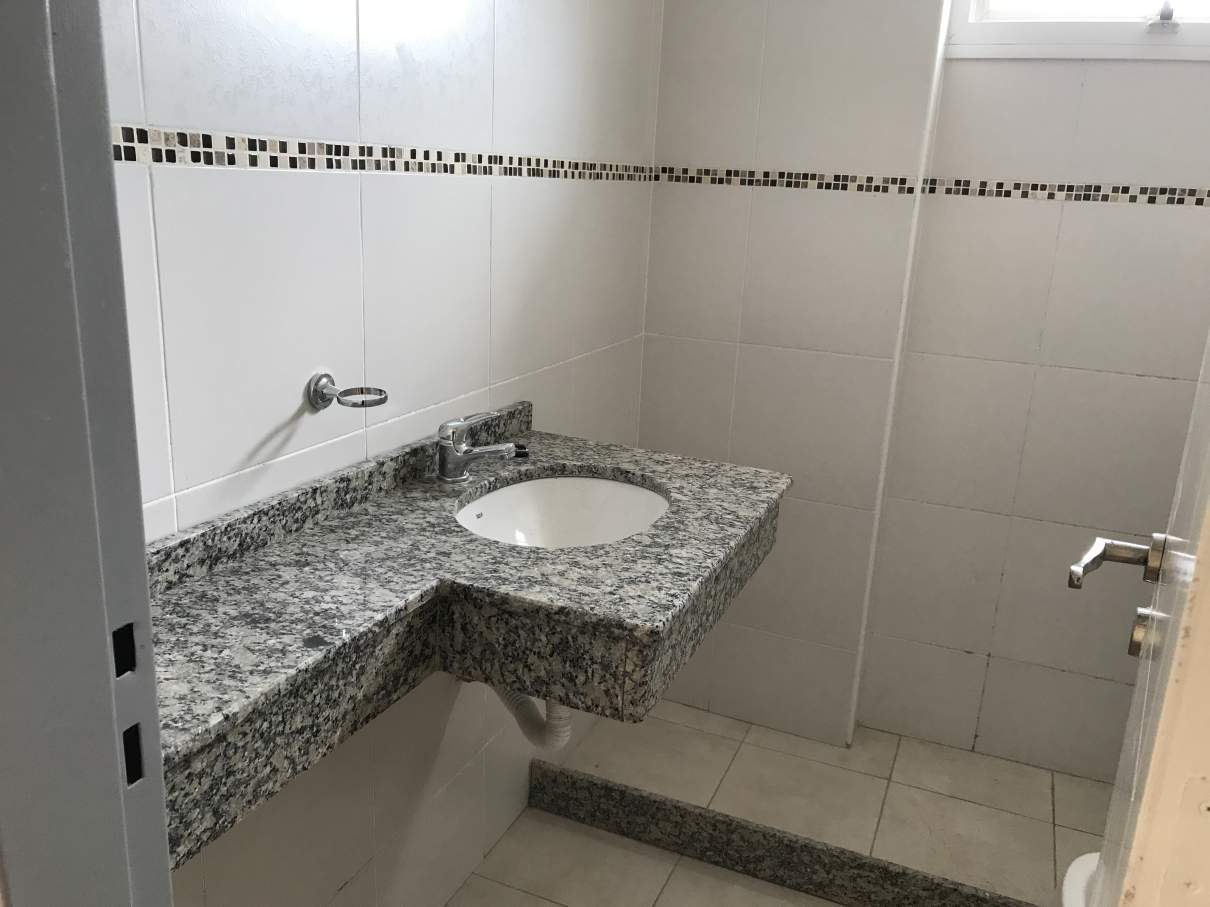 Departamento en Alquiler de 1 dormitorio con amplia terraza