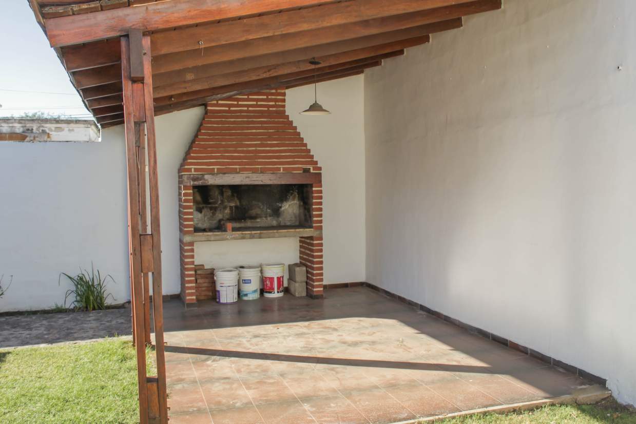 ALQ CASA 2 DORM - B BALCARCE MARIANO - MTS RUTA 20