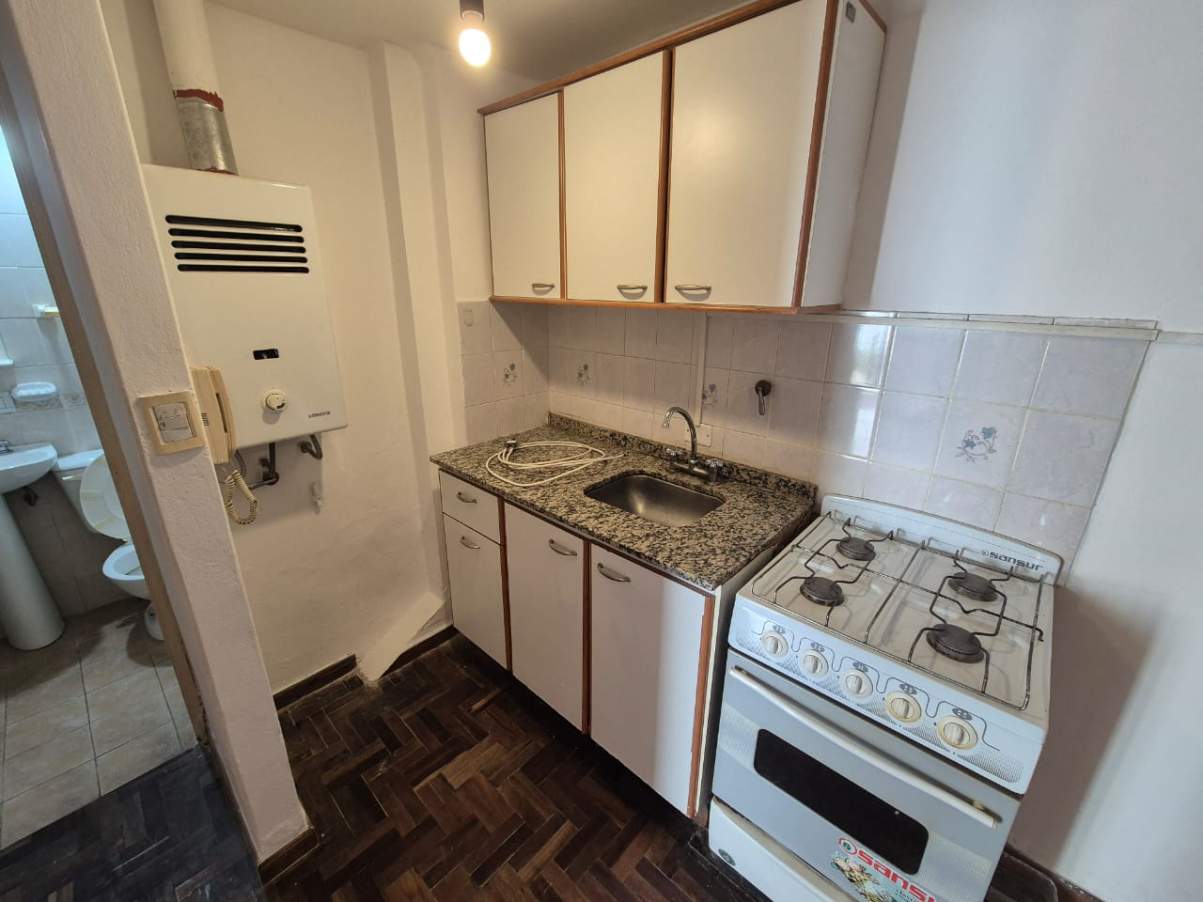 Departamento en ALQUILER - Santiago Temple 21 2C, Nueva Córdoba - 1 dormitorio con balcón!