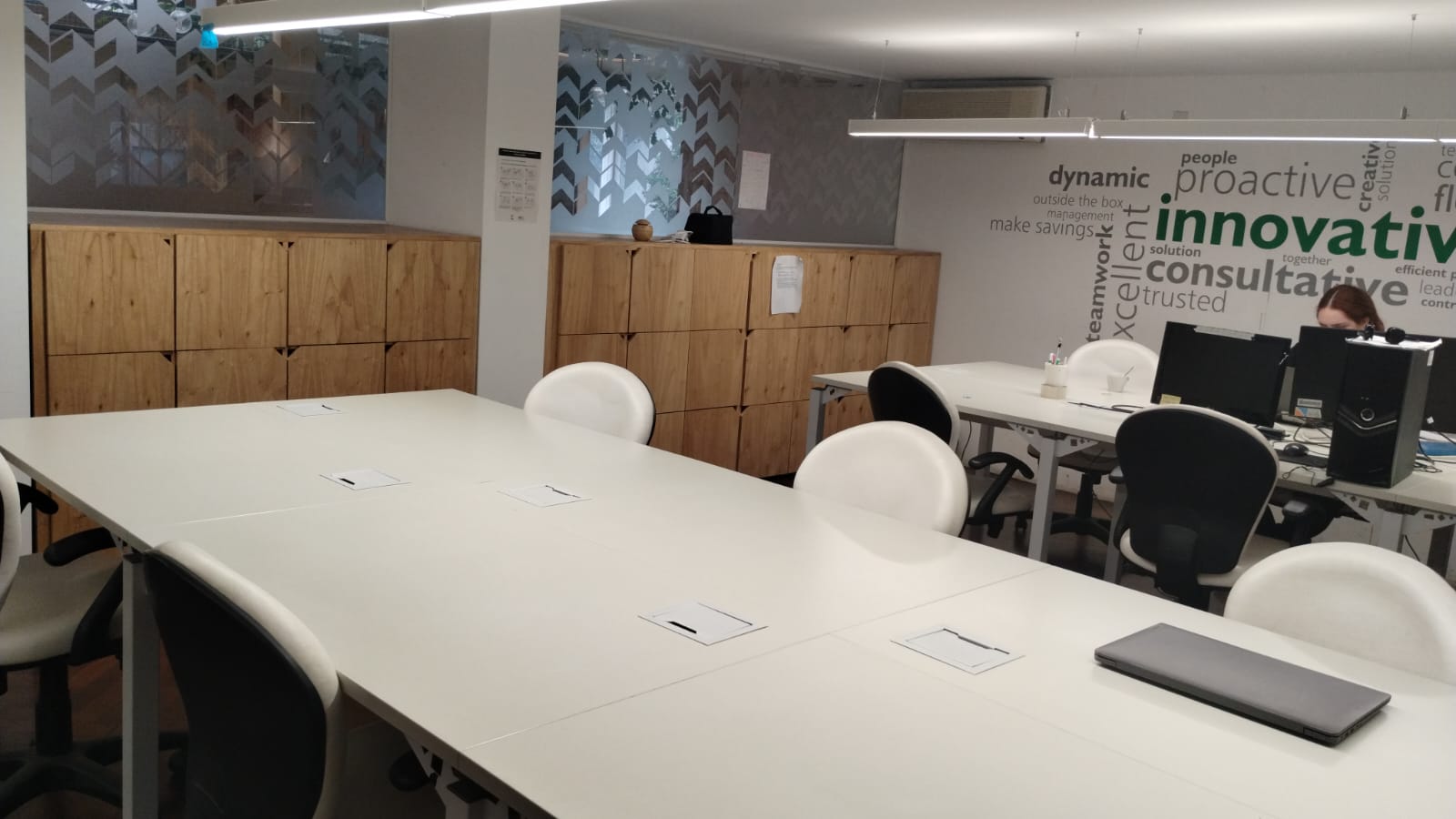 ESPECTACULAR INMUEBLE DE CATEGORIA - IDEAL COWORKING