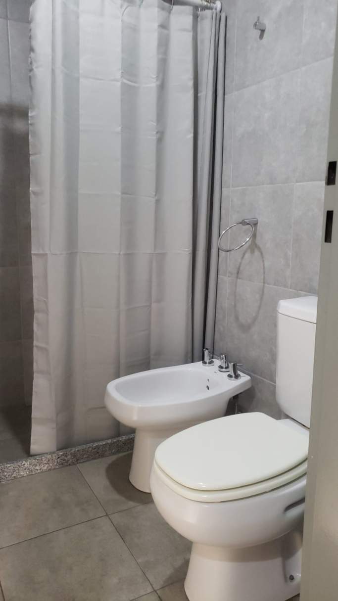 Alquilo. Dpto 1 Dor- Balcon Aire Acondicionado Av. Velez Sarsfield  Ingreso a Ciudad Universitaria