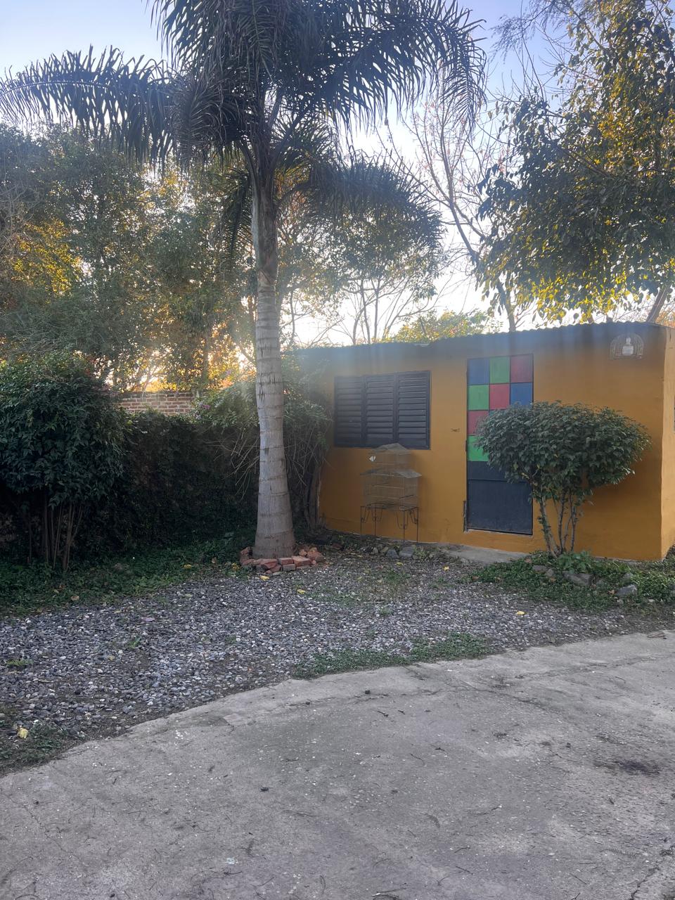 OPORTUNIDAD EN VILLA ALLENDE -  VENTA DE CASA CON DOBLE SALIDA
