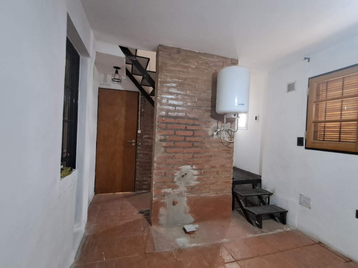 CASA DOS DOR  LOFT 1 DORM - EXCELENTES !!!!