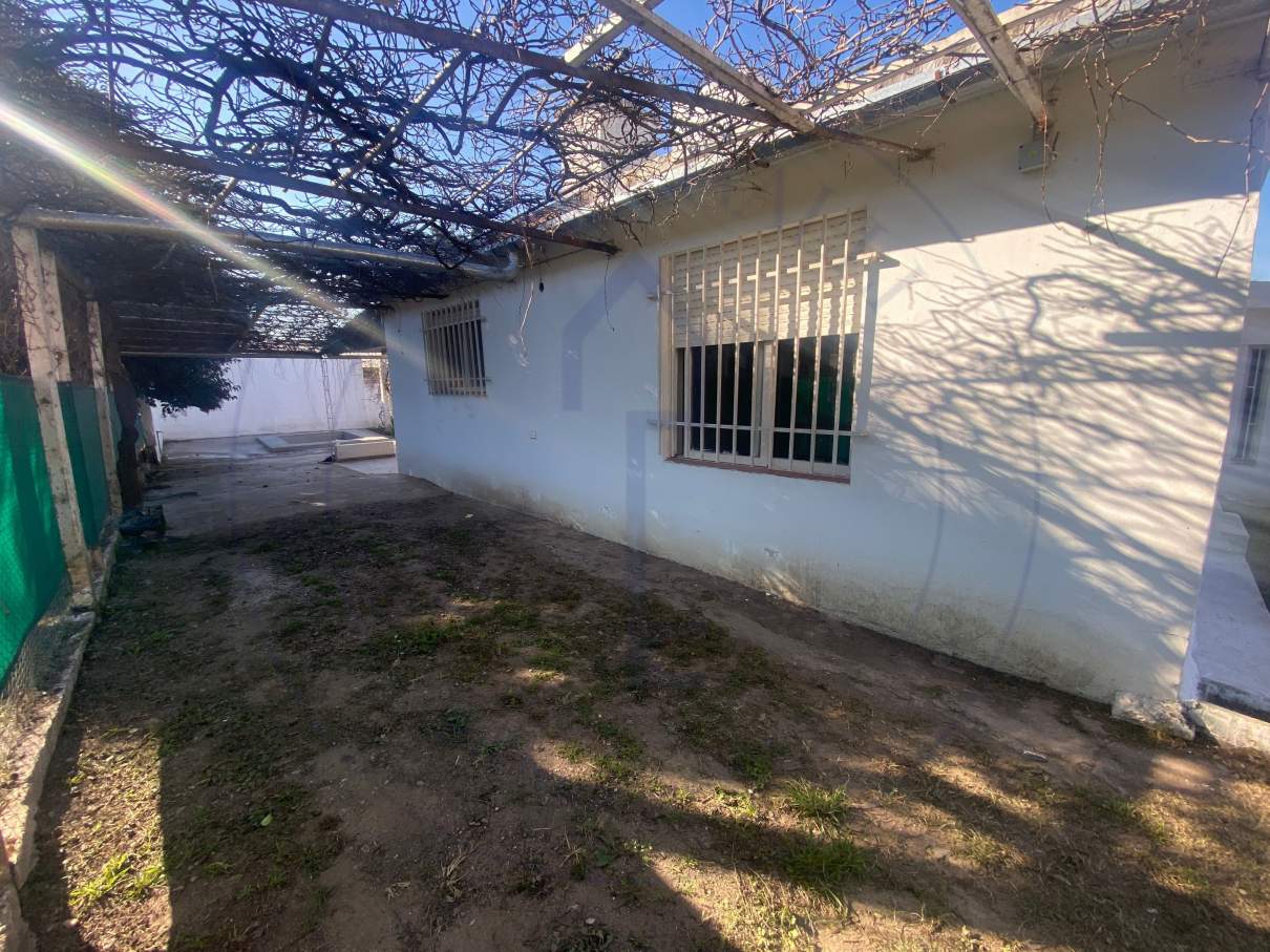 ALQUILER CASA 3 DORM ,UNQUILLO