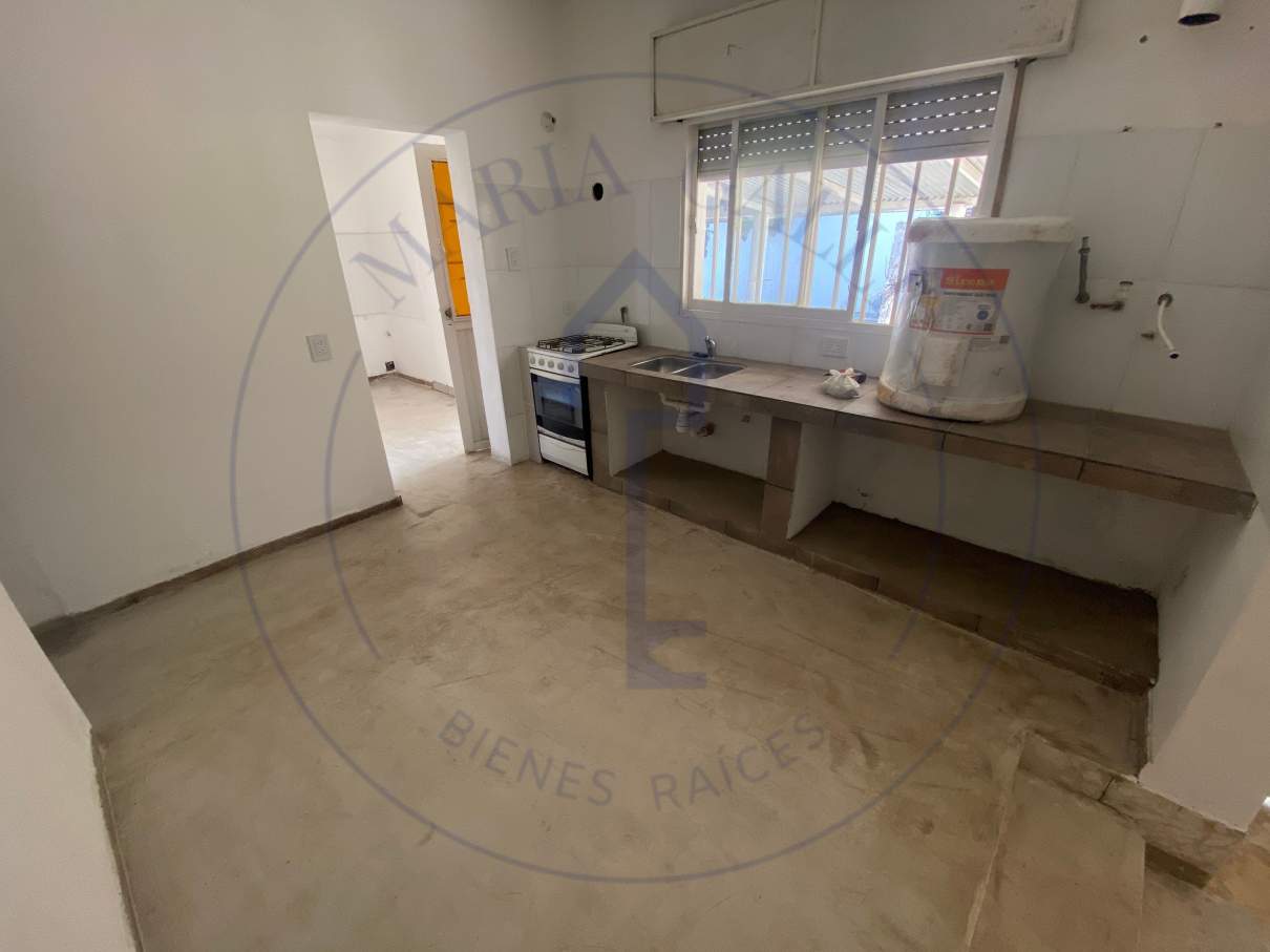 ALQUILER CASA 3 DORM ,UNQUILLO