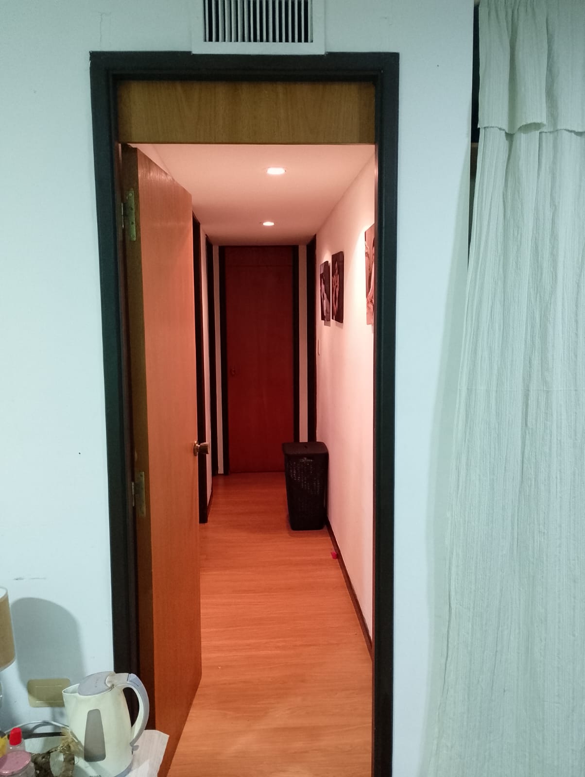 VENDO DEPARTAMENTO 2 DORMITORIOS Y COCHERA-BARRIO CENTRO