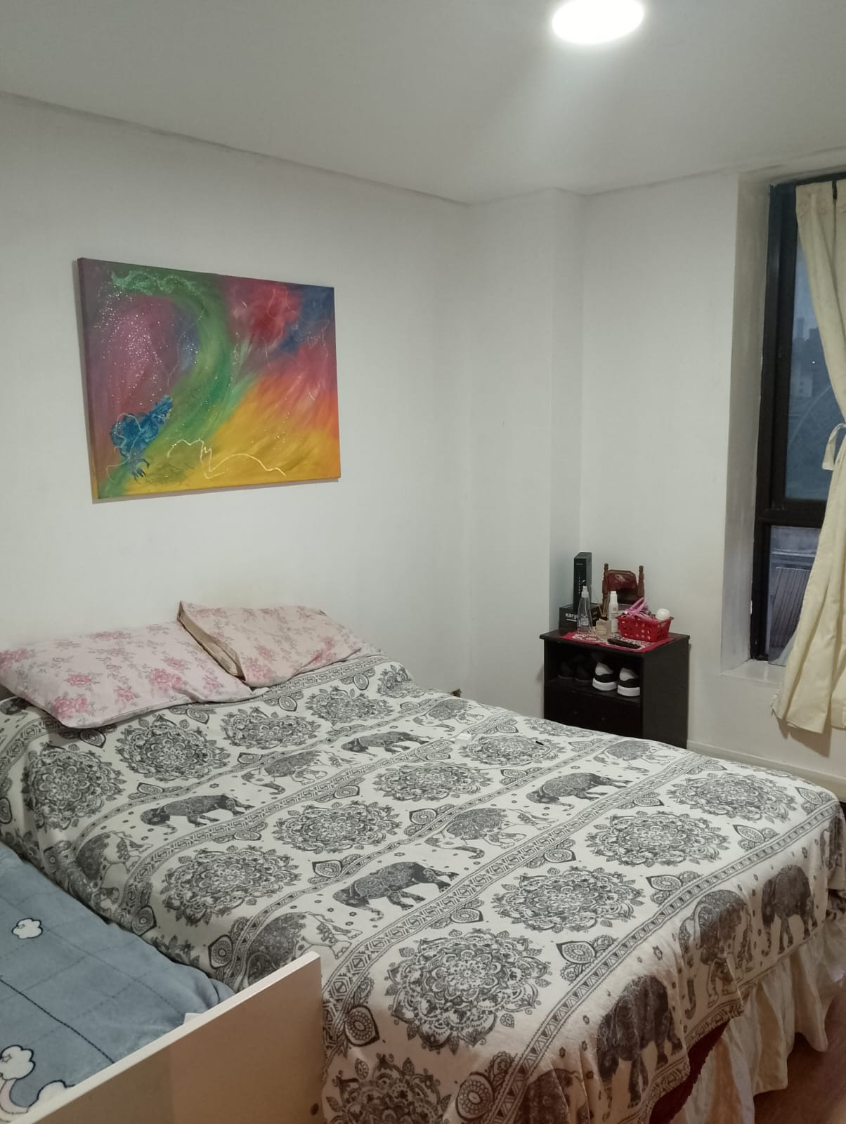 VENDO DEPARTAMENTO 2 DORMITORIOS Y COCHERA-BARRIO CENTRO