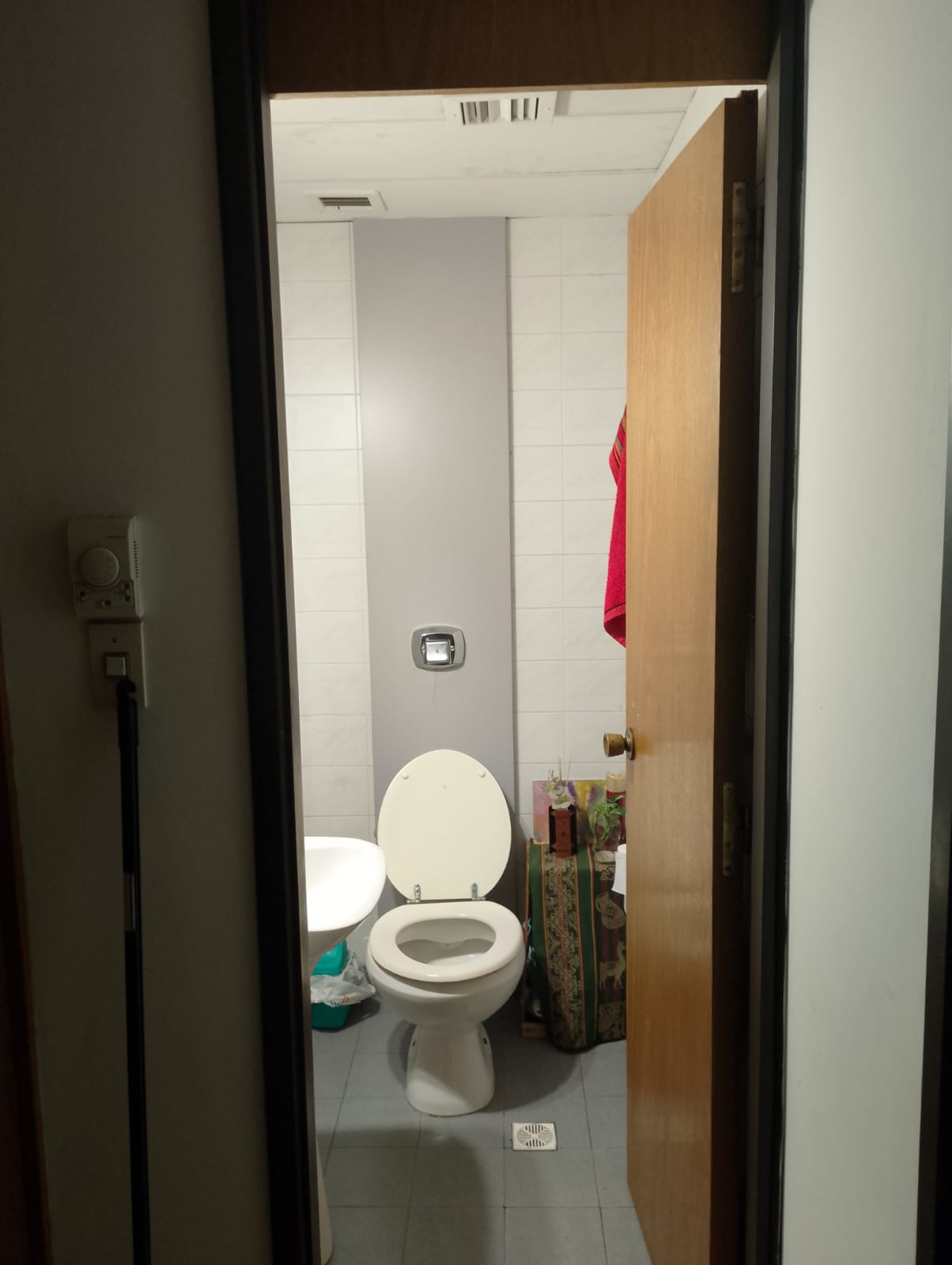 VENDO DEPARTAMENTO 2 DORMITORIOS Y COCHERA-BARRIO CENTRO