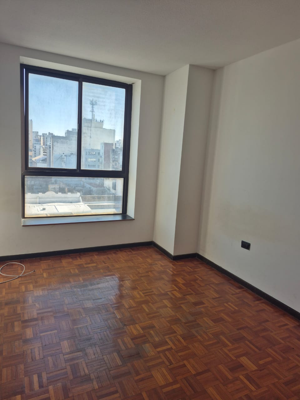 VENDO DEPARTAMENTO 2 DORMITORIOS-CENTRO