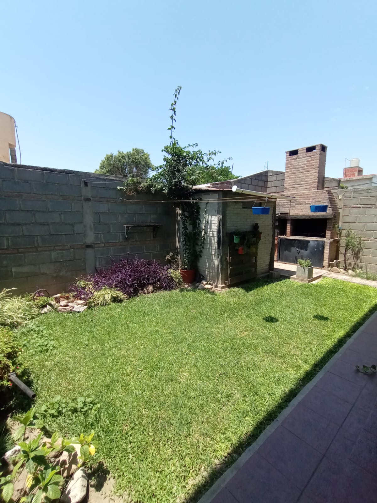 VENDO CASA 3 DORMITORIOS-MATIENZO-APTO CREDITO BANCARIO