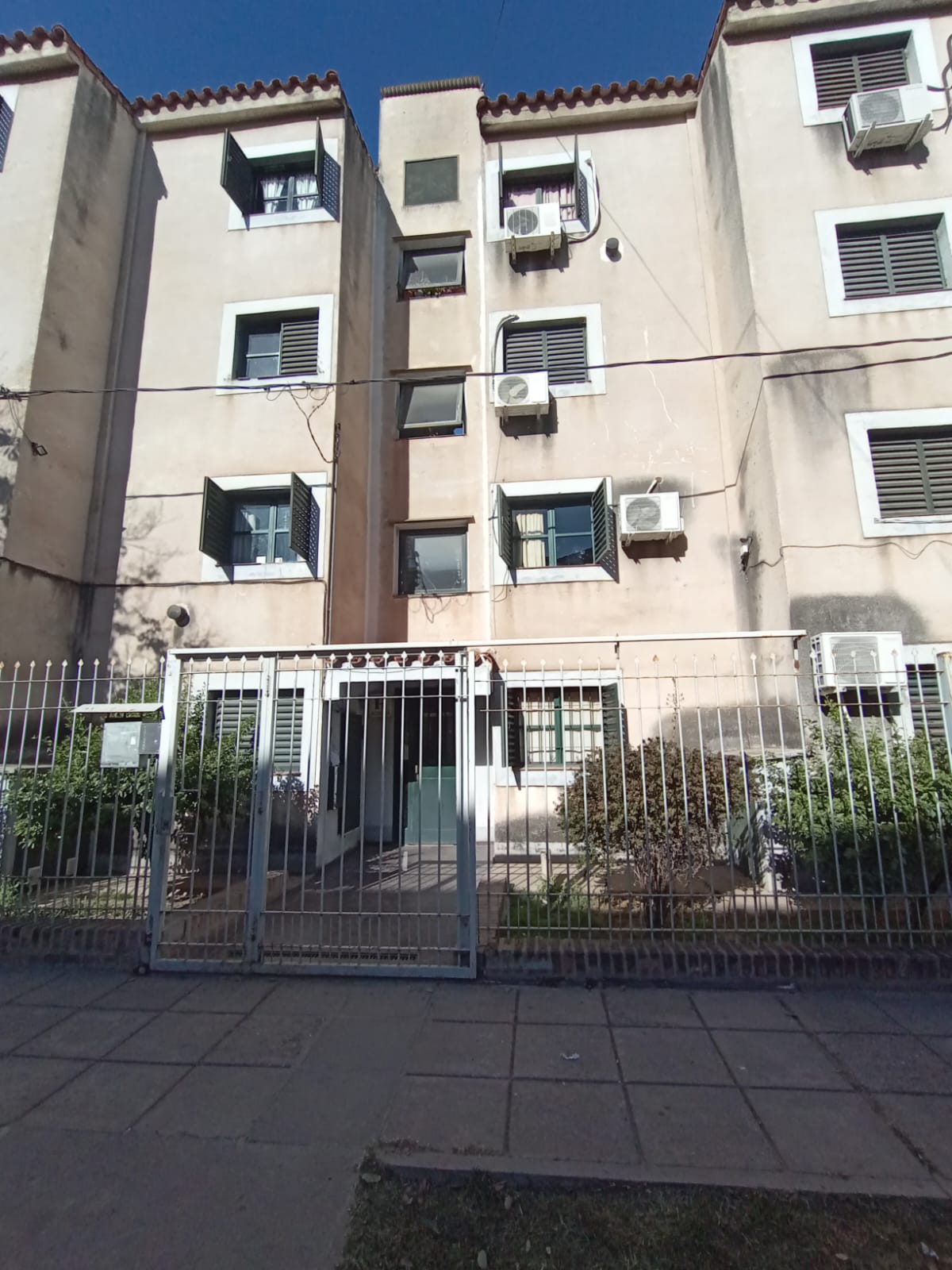 VENDO DEPARTAMENTO 3 DORMITORIOS-SAN VICENTE