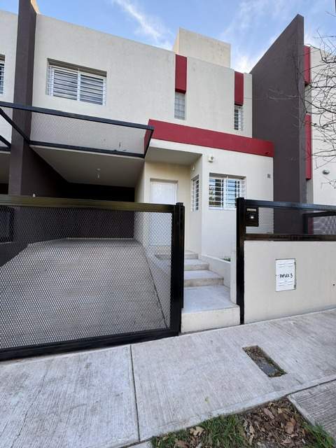 ALQUILER DUPLEX 3 DORMITORIOS!! ZONA NORTE! LOMAS DEL CHATEAU