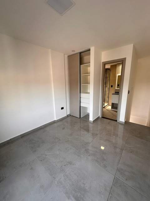 EXCELENTE OPORTUNIDAD DPTO CON UN AÑO DE USO, ESTILO DUPLEX!!!!