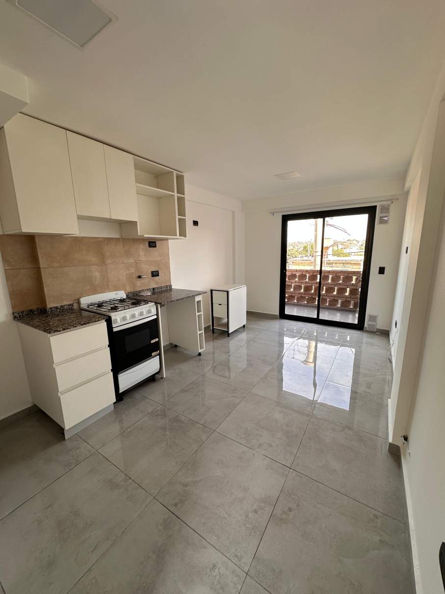 EXCELENTE OPORTUNIDAD DPTO CON UN AÑO DE USO, ESTILO DUPLEX!!!!