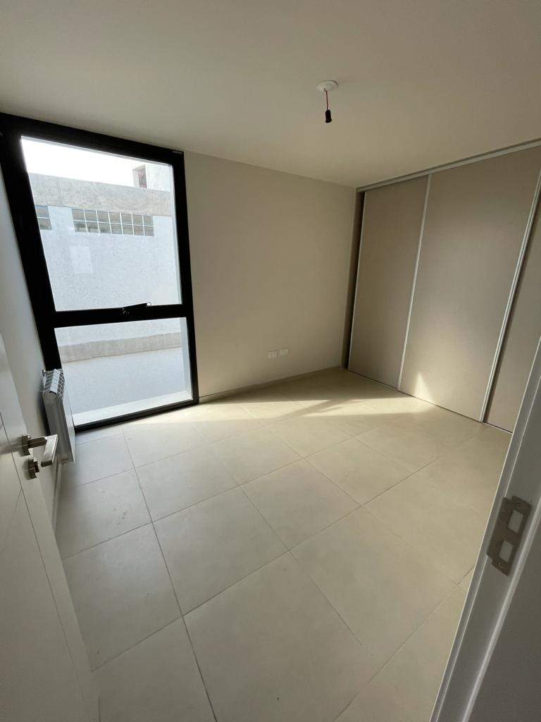OPORTUNIDAD!!! DUPLEX CATEGORÍA! ZONA JARDIN CLARET!!