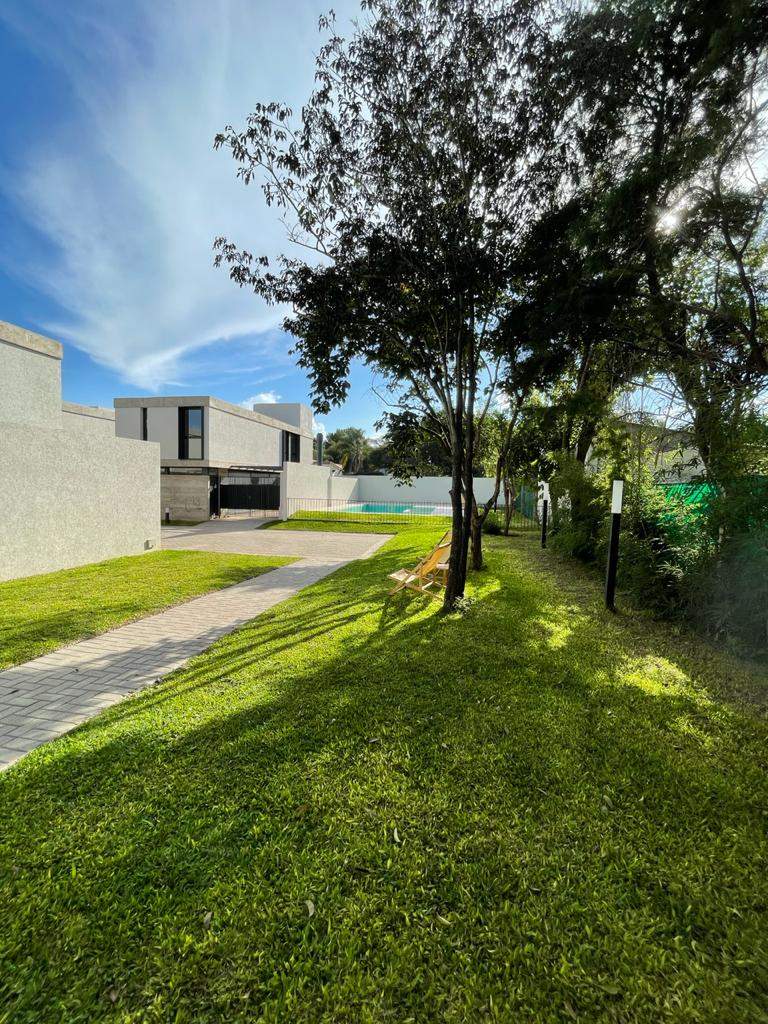 OPORTUNIDAD!!! DUPLEX CATEGORÍA! ZONA JARDIN CLARET!!