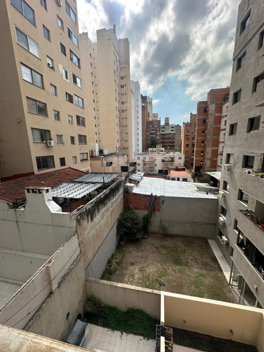 SE VENDE EXCELENTE DPTO DE UN DORMITORIO Y MEDIO EN NUEVA CORDOBA!!!!