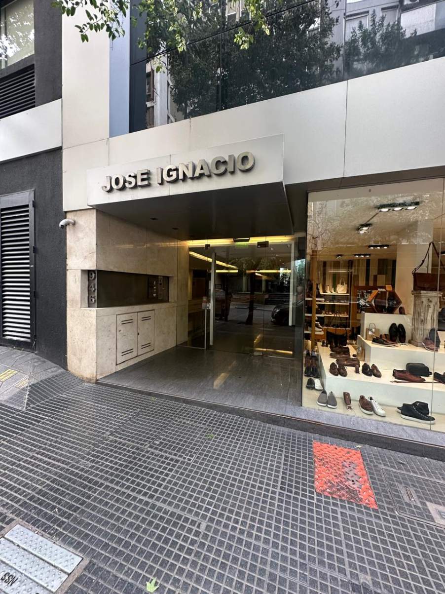 SE VENDE EXCELENTE DPTO DE UN DORMITORIO Y MEDIO EN NUEVA CORDOBA!!!!