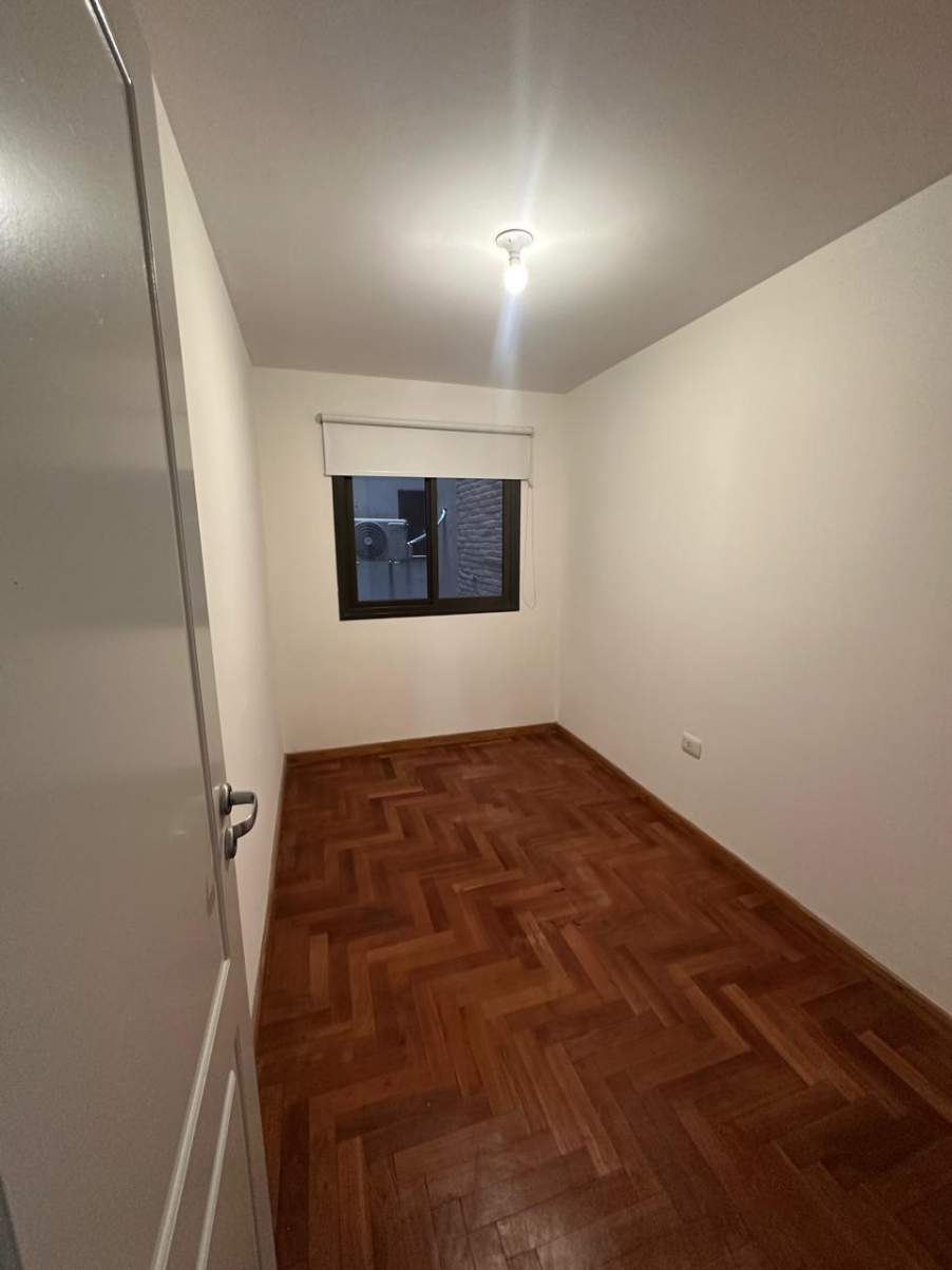 SE VENDE EXCELENTE DPTO DE UN DORMITORIO Y MEDIO EN NUEVA CORDOBA!!!!