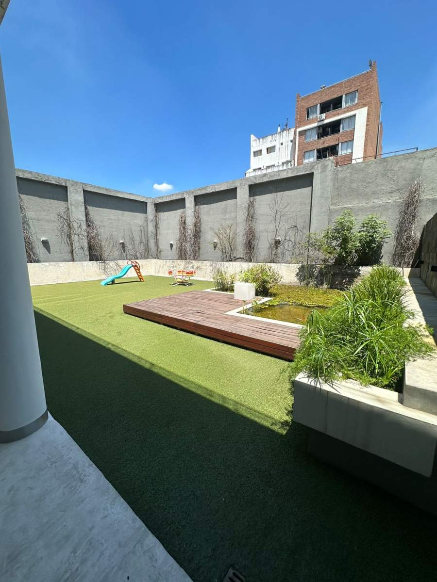 SE VENDE EXCELENTE DPTO DE UN DORMITORIO DE CATEGORIA CON COCHERA!!!!