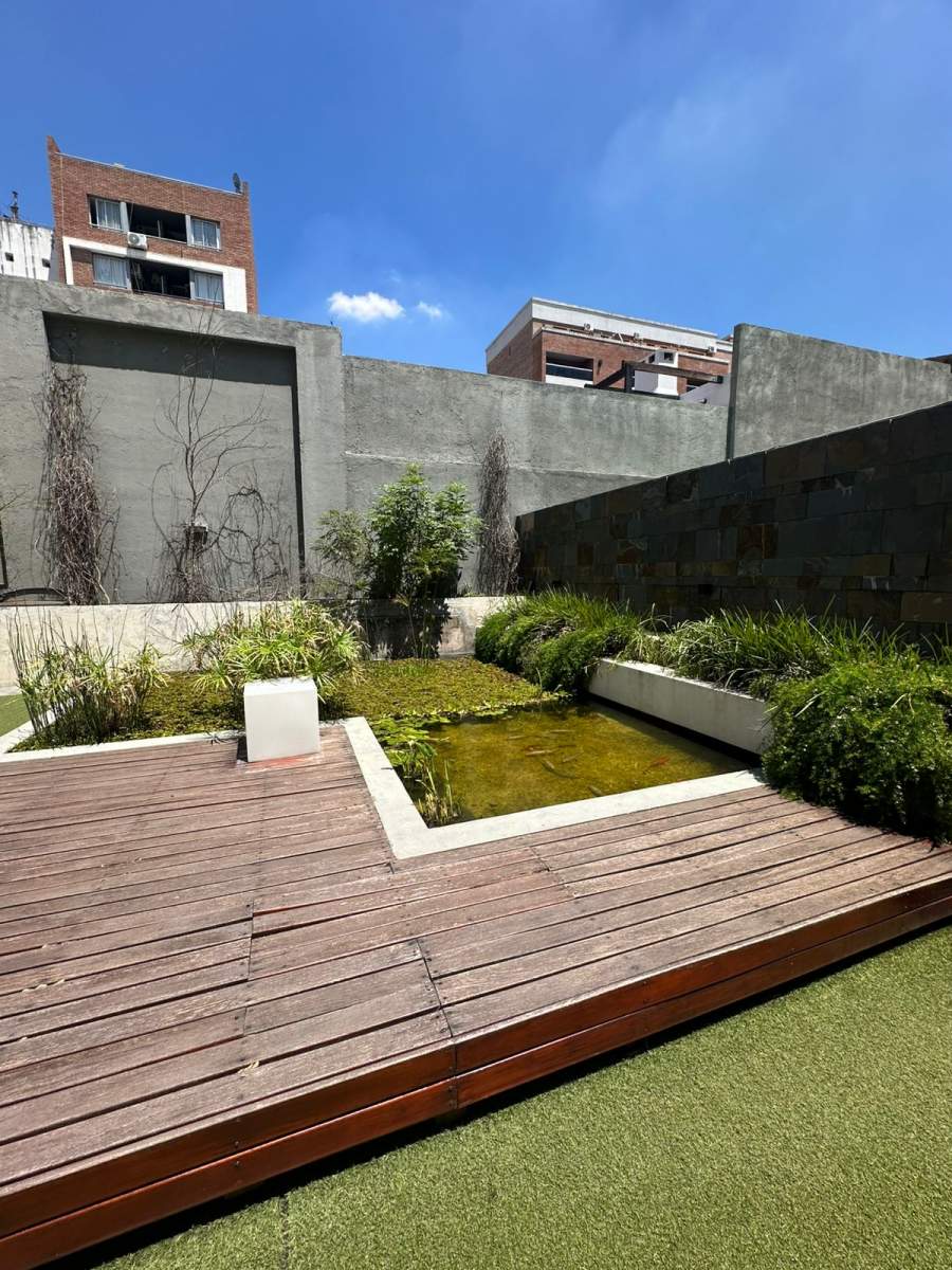 SE VENDE EXCELENTE DPTO DE UN DORMITORIO DE CATEGORIA CON COCHERA!!!!