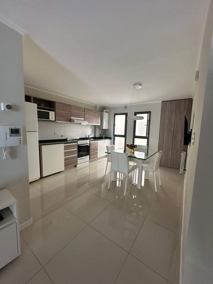 SE VENDE EXCELENTE DPTO DE UN DORMITORIO DE CATEGORIA CON COCHERA!!!!
