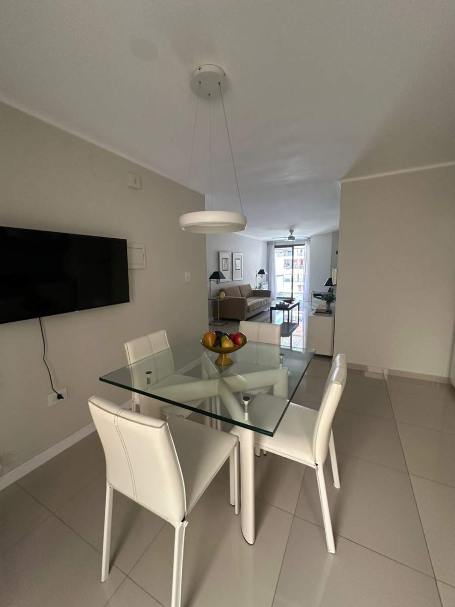 SE VENDE EXCELENTE DPTO DE UN DORMITORIO DE CATEGORIA CON COCHERA!!!!