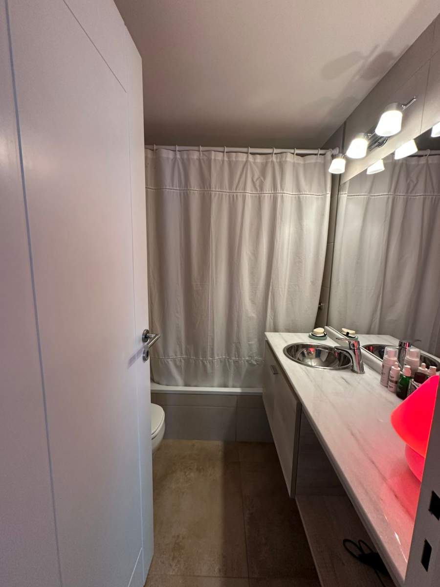 SE VENDE EXCELENTE DPTO DE UN DORMITORIO DE CATEGORIA CON COCHERA!!!!