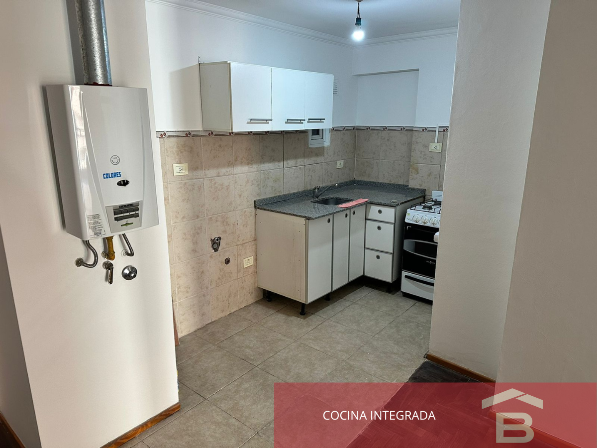 Alquiler Departamento 1 Dormitorio  Obispo Salguero 582  Piso Alto con Balcón