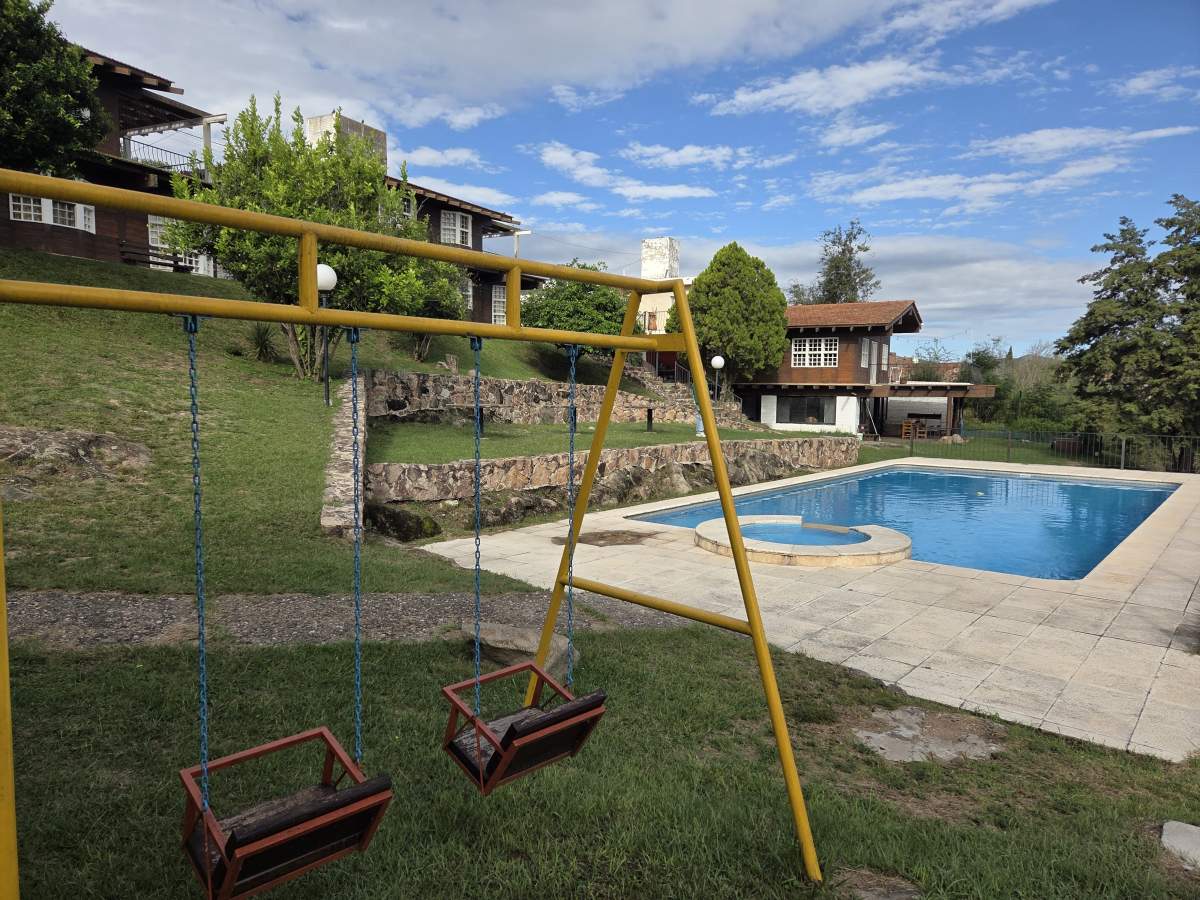 Complejo de Cabañas en Carlos Paz