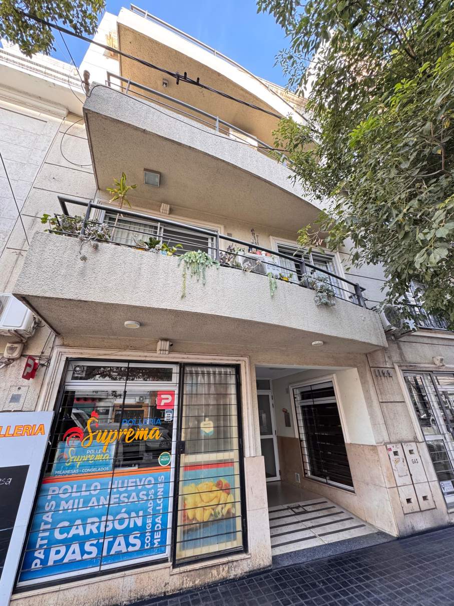 SOBRE 25 DE MAYO - 2 DORM, COCINA SEPARADA CBALCON - LO VEMOS?