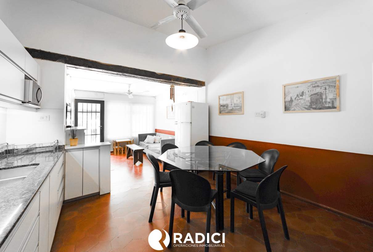 VENTA VENI A CONOCER ESTA CASA - 3 DOR, GRAN PATIO CON PILETA Y QUINCHO - TE VA A ENCANTAR !!!